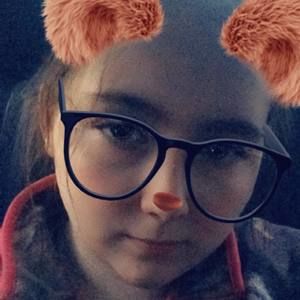 Meet your Posher, Lizzy